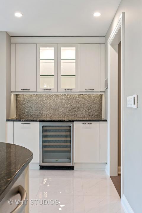 11 E Walton St #4201, Chicago, IL 60611 photo 12