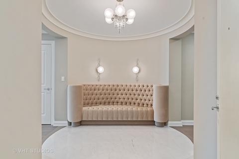 11 E Walton St #4201, Chicago, IL 60611 photo 2