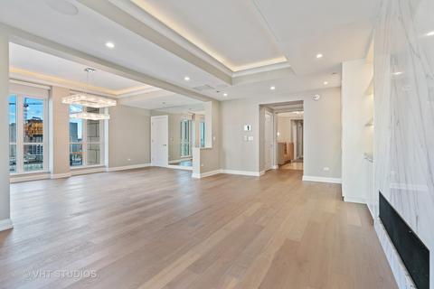 11 E Walton St #4201, Chicago, IL 60611 photo 6