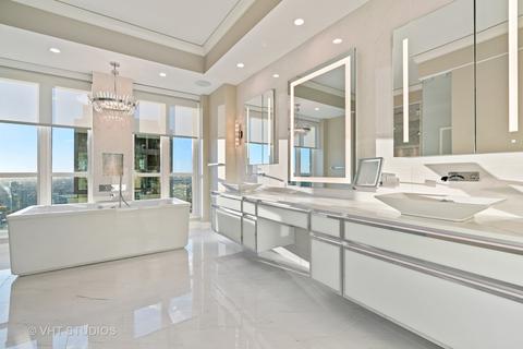 11 E Walton St #4201, Chicago, IL 60611 photo 20