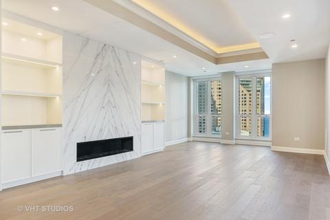 11 E Walton St #4201, Chicago, IL 60611 photo 4