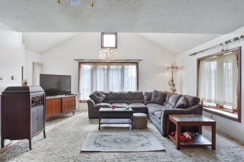 114 E 4th St, Tilton, IL 61833 photo 11