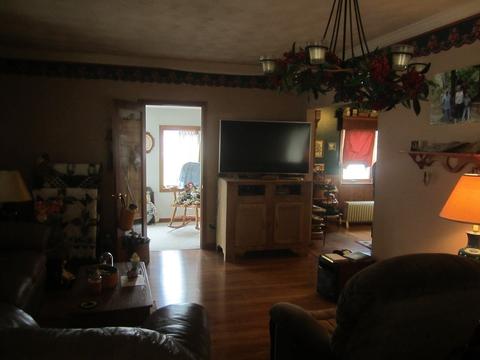 350 S 1st St, Sheldon, IL 60966 photo 7