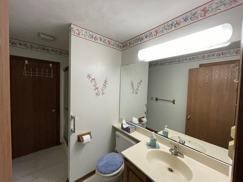 300 E 7th St, Belvidere, IL 61008 photo 14