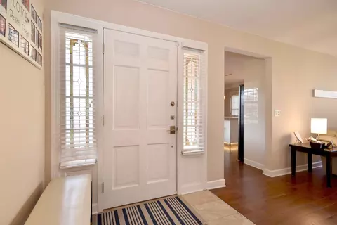 537 Wendt Ave, East Dundee, IL 60118 photo 9
