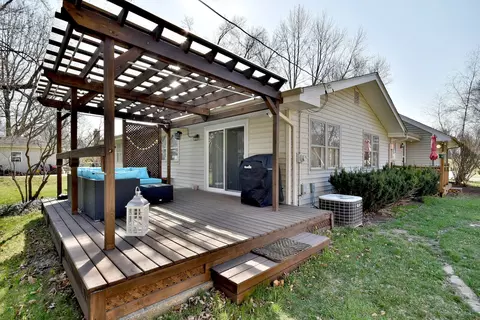 537 Wendt Ave, East Dundee, IL 60118 photo 48