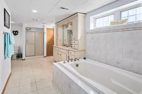 1947 Baintree Rd, Davis, IL 61019 photo 24