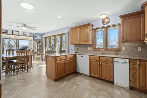 1947 Baintree Rd, Davis, IL 61019 photo 10
