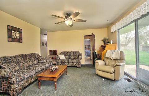 139 Circle Dr E, Montgomery, IL 60538 photo 10