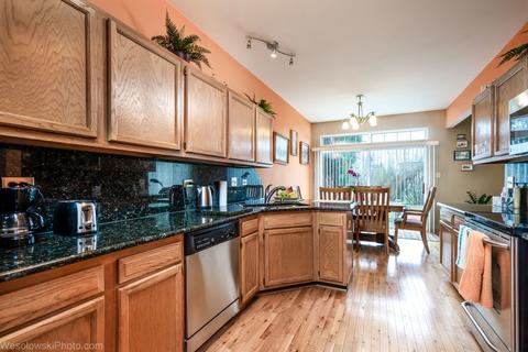 2130 W Adobe Dr, Addison, IL 60101 photo 5