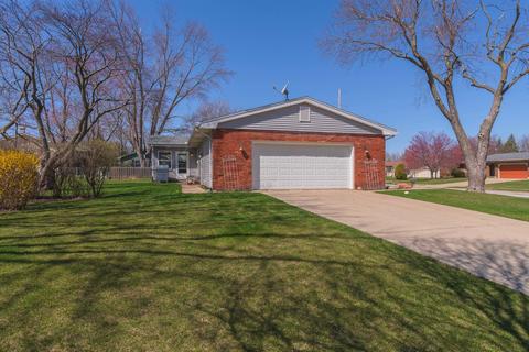 2703 E Washington St, Bloomington, IL 61704 photo 31