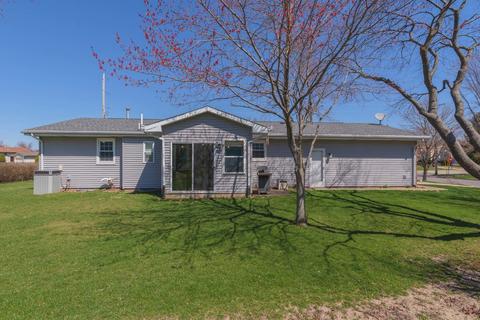 2703 E Washington St, Bloomington, IL 61704 photo 28