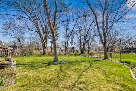 1651 Silverpine Dr, Northbrook, IL 60062 photo 28