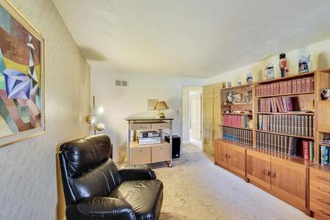 1651 Silverpine Dr, Northbrook, IL 60062 photo 22
