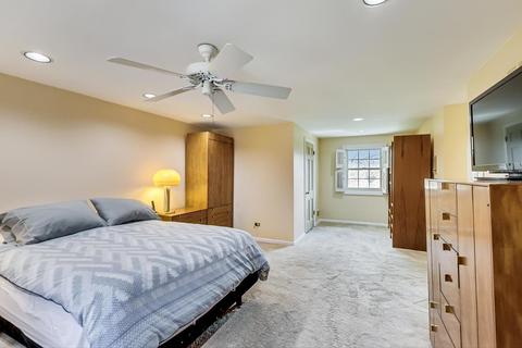 1651 Silverpine Dr, Northbrook, IL 60062 photo 18