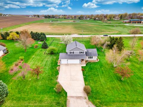 5305 Karen St, Danvers, IL 61732 photo 52