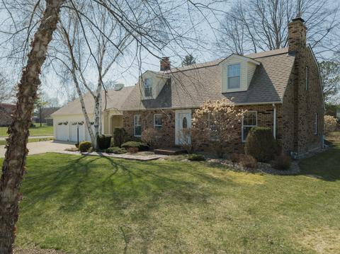 1502 Pheasant Run Rd, Harvard, IL 60033 photo 1