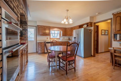 1502 Pheasant Run Rd, Harvard, IL 60033 photo 10