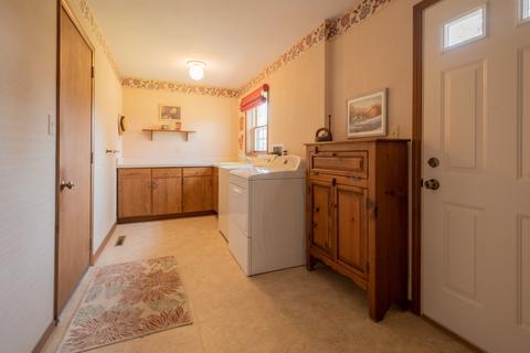 1502 Pheasant Run Rd, Harvard, IL 60033 photo 17