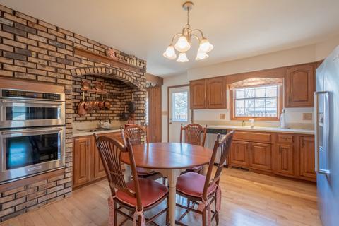 1502 Pheasant Run Rd, Harvard, IL 60033 photo 11