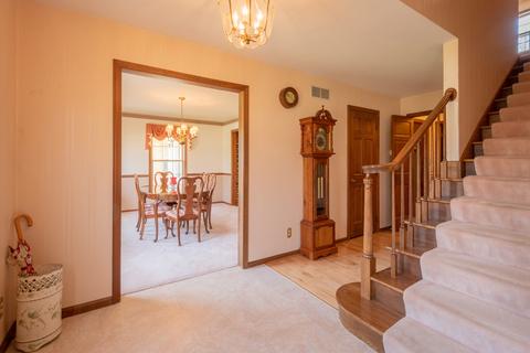 1502 Pheasant Run Rd, Harvard, IL 60033 photo 7