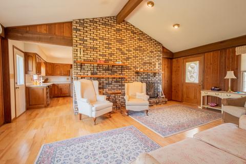 1502 Pheasant Run Rd, Harvard, IL 60033 photo 14