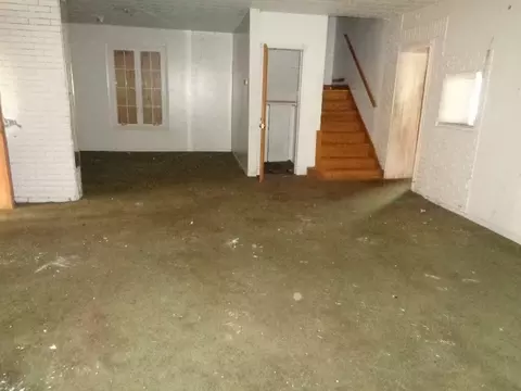16507 Hillcrest Dr, Markham, IL 60428 photo 3