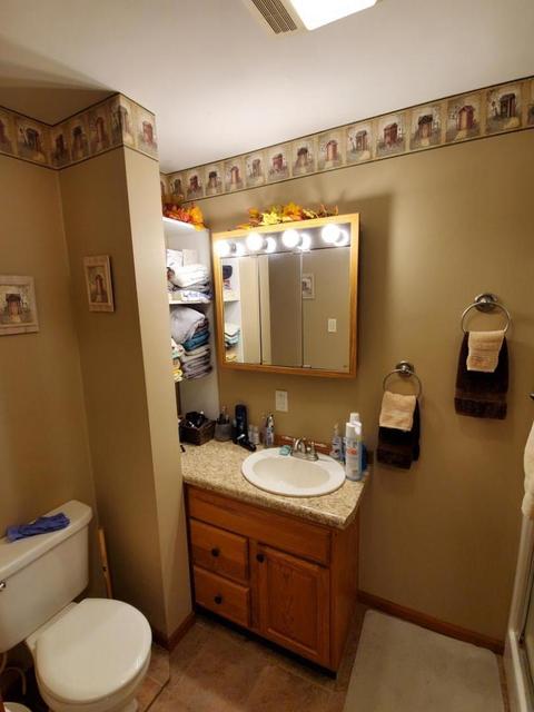 1454 S Demeter Dr, Freeport, IL 61032 photo 8