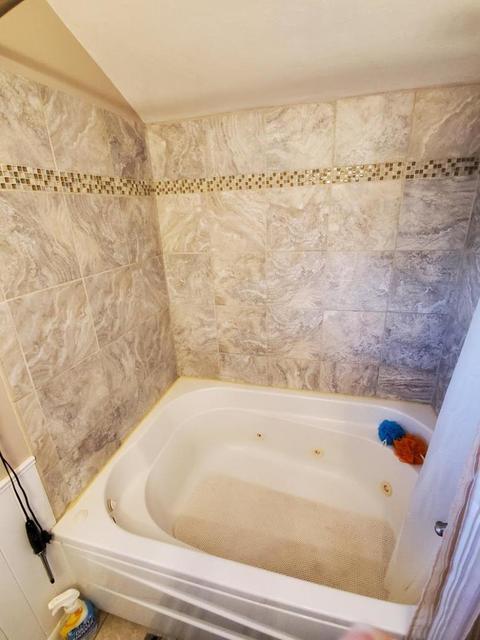 1454 S Demeter Dr, Freeport, IL 61032 photo 13