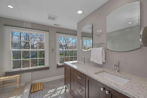 1011 N Main St, Wheaton, IL 60187 photo 20