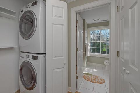 1011 N Main St, Wheaton, IL 60187 photo 25