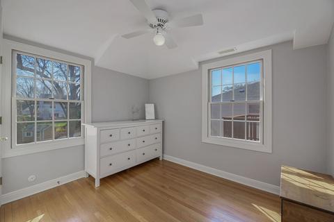 1011 N Main St, Wheaton, IL 60187 photo 22