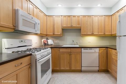 101 Dover Dr #6, Des Plaines, IL 60018 photo 4