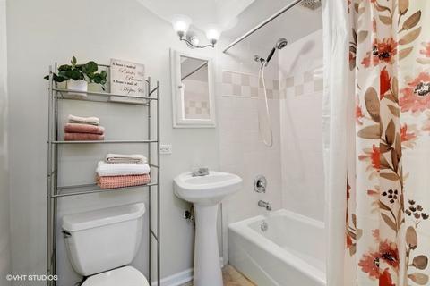 101 Dover Dr #6, Des Plaines, IL 60018 photo 9