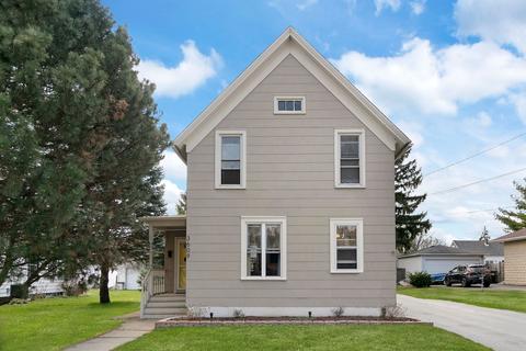 3609 Main St, Mchenry, IL 60050 photo 1
