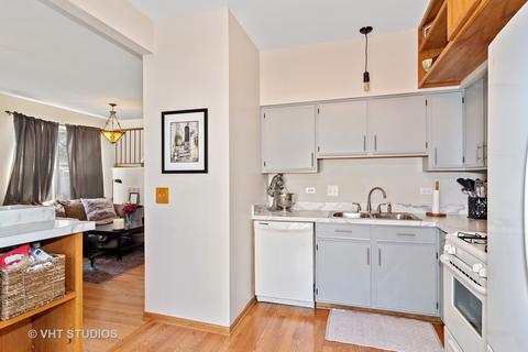 1111 Estes Ct, Naperville, IL 60540 photo 8