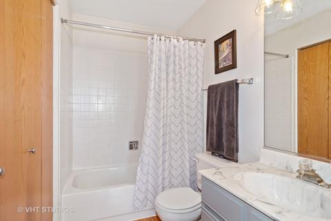 1111 Estes Ct, Naperville, IL 60540 photo 18
