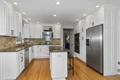 1104 E Bailey Rd, Naperville, IL 60565 photo 7