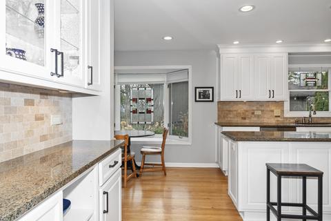 1104 E Bailey Rd, Naperville, IL 60565 photo 9