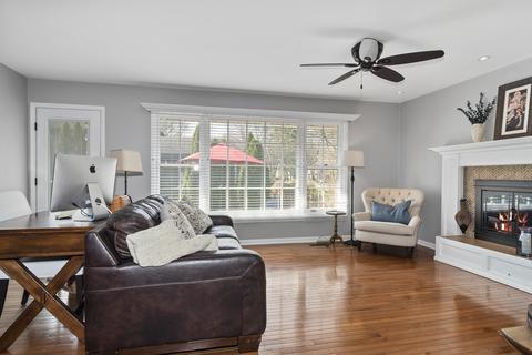 1104 E Bailey Rd, Naperville, IL 60565 photo 16