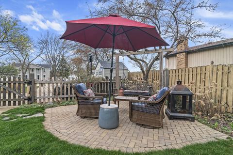 1104 E Bailey Rd, Naperville, IL 60565 photo 36