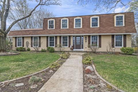 1104 E Bailey Rd, Naperville, IL 60565 photo 1