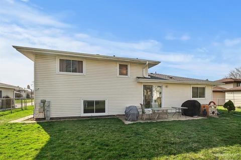 944 Balsam Ln, Bartlett, IL 60103 photo 24