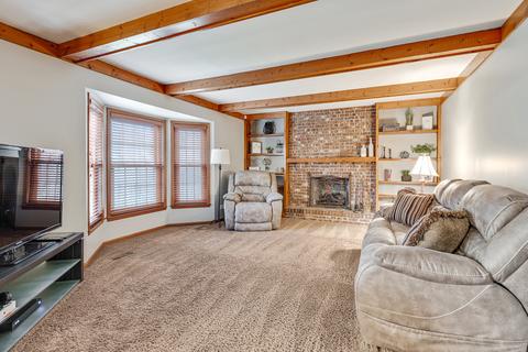 421 Fairway View Dr, Algonquin, IL 60102 photo 9