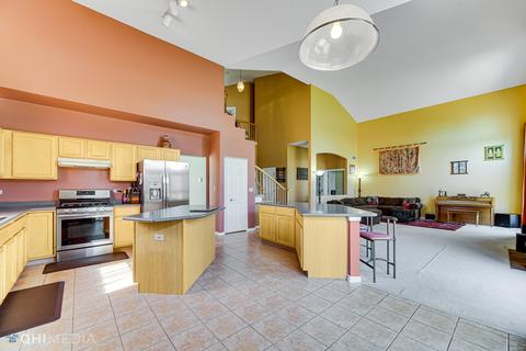 2245 Moser Ln, Algonquin, IL 60102 photo 3