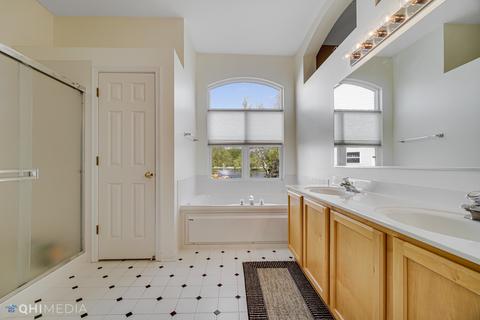 2245 Moser Ln, Algonquin, IL 60102 photo 13