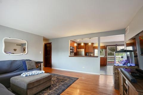 5172 Deerpath Rd, Oak Forest, IL 60452 photo 6