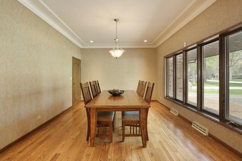 1606 Forest Dr, Glenview, IL 60025 photo 5