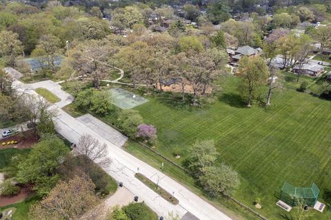1606 Forest Dr, Glenview, IL 60025 photo 26