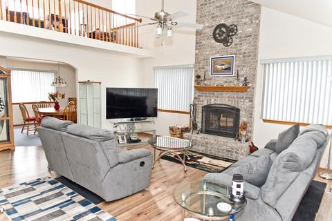 811 Blackhawk Dr, Braidwood, IL 60408 photo 10